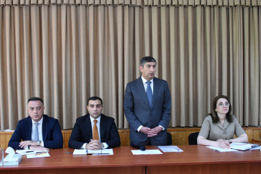 İcra Başçısı ərazidə sakinlərlə görüşdü,  problemlərinin həllinə dair göstərişlər verdi