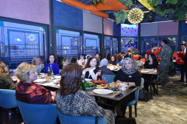 Yasamal Rayon İcra Hakimiyyətinin təşəbbüsü ilə iftar süfrəsi açılıb