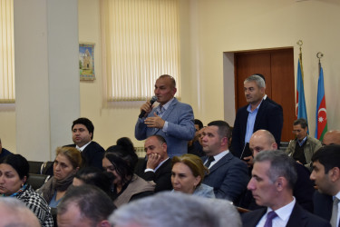 RİH başçısı təklif və müraciətləri qəbul etdi