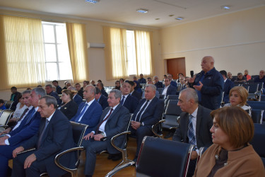 RİH Başçısı Yasamal sakinlərini dinlədi