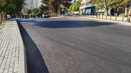 Yasamal rayonunda genişmiqyaslı asfaltlanma işləri aparılır