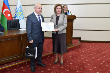 Yasamal rayonu Ulu Öndərin əziz xatirəsini uca tutur