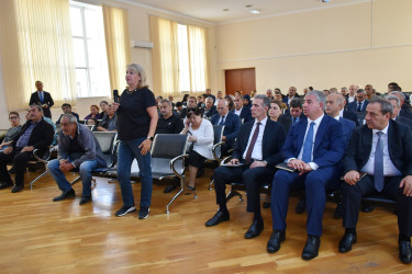 RİH Başçısı Yasamal sakinlərini dinlədi