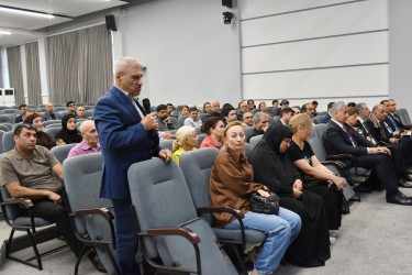 Sakinlər İcra Başçısı ilə görüşdülər, təklif, müraciət və şikayətlərini çatdırdılar