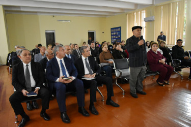 İcra Başçısı ərazidə sakinlərlə görüşdü, xidmət rəhbərlərinə göstərişlər verdi