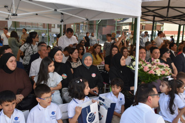 Nazlının ilk məktəb günü dövlət qayğısı ilə qeyd olunub