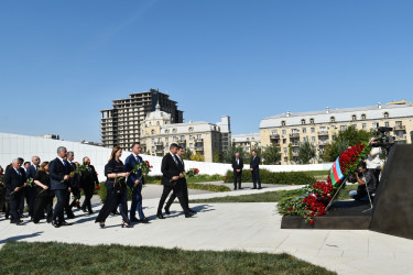 Yasamal ictimaiyyəti Zəfər parkını ziyarət etdi