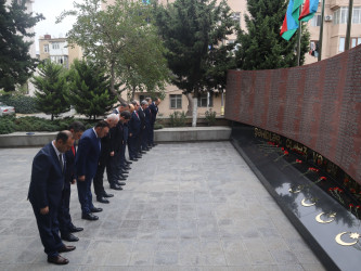 Yasamal rayonunda “23 İl: Milli maraqların qorunması və dövlətçilik strategiyası” mövzusunda tədbir keçirilib