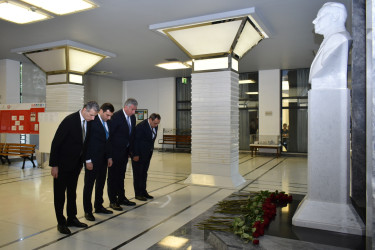 Yasamal rayon ictimaiyyəti Ulu Öndərin xatirəsini əziz tutur
