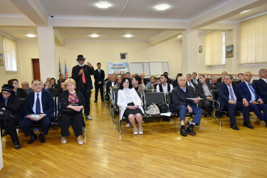 RİH başçısı təklif və müraciətləri qəbul etdi