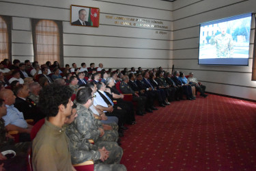Yasamal rayonunda qazilərlə görüş keçirilib