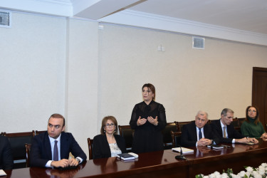 “Dövlət qulluğunda vəzifələrin və ehtiyat kadrların idarə edilməsi” mövzusunda təlim keçirilib