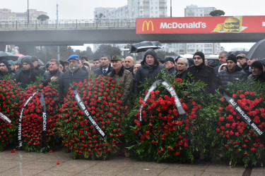 Yasamal rayon ictimaiyyəti  20 yanvar şəhidlərini yad edib