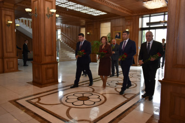 Yasamal ictimaiyyəti Müstəqilliyin Bərpası Gününü qeyd edir