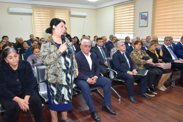 İcra Başçısı ərazidə Yasamal sakinləri ilə görüşdü, müraciətlərin həllinə dair göstərişlər verdi