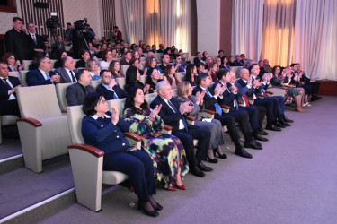 Yasamal rayonunda İlaxır Çərşənbə münasibətilə bayram konserti keçirilib