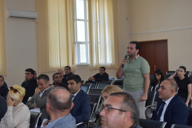 RİH Başçısı ərazidə Yasamal sakinləri ilə görüşdü, problem və qayğılarını dinlədi