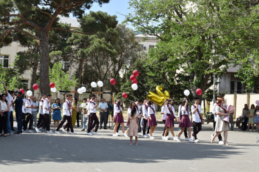 Yasamal rayonunun təhsil ocaqlarında “Son zəng” qeyd edilib