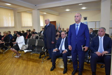 RİH başçısı təklif və müraciətləri qəbul etdi