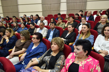 Yasamal rayon ictimaiyyəti Müstəqillik Gününü qeyd edir