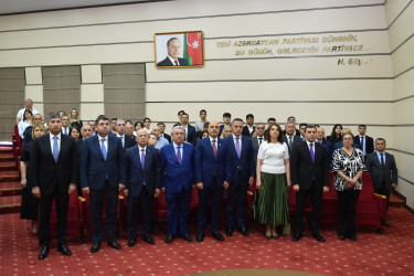 Yasamal rayon ictimaiyyəti Müstəqillik Gününü qeyd edir