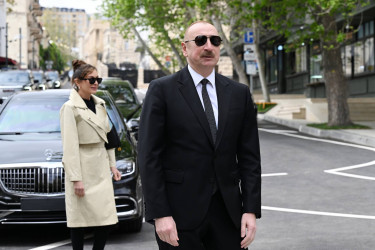 Prezident İlham Əliyev Bakının İslam Səfərli küçəsinin yenidənqurmadan sonra açılışında iştirak edib