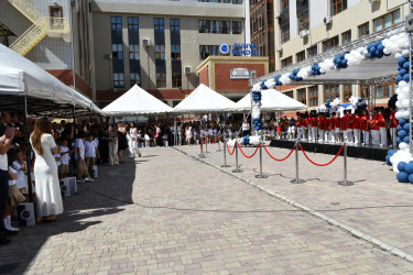 Nazlının ilk məktəb günü dövlət qayğısı ilə qeyd olunub