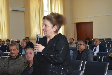 RİH Başçısı ərazidə Yasamal sakinləri ilə görüşdü, problem və qayğılarını dinlədi