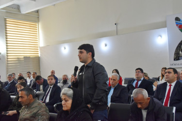 RİH başçısı  sakinlərlə görüşdü,  problemlərinin həllinə dair tapşırıqlar verdi