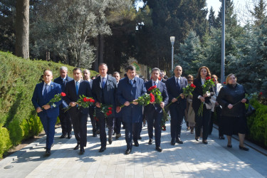 Yasamal rayonunda Zərifə xanım Əliyevanın əziz xatirəsi yad edilib