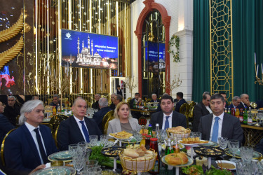 Yasamal rayonunda iftar süfrəsi açılıb