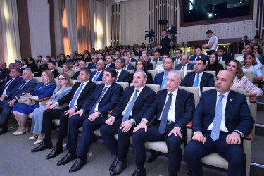 Yasamal rayon ictimaiyyəti Ulu Öndərin xatirəsini əziz tutur