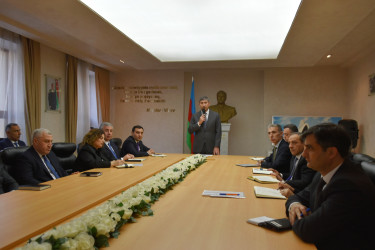 İcra Başçısı ərazidə sakinləri dinlədi,  problemlərinin həllinə dair göstərişlər verdi