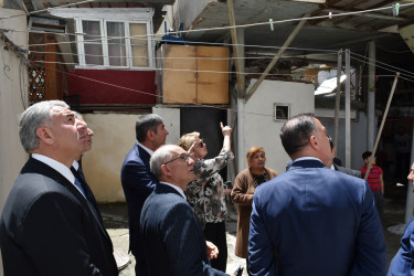 İcra Başçısı sakinlər üçün səyyar qəbul keçirdi, sual və müraciətlərinə cavablar verdi