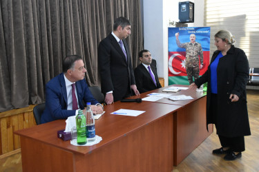 RİH başçısı  sakinlərlə görüşdü,  problemlərinin həllinə dair tapşırıqlar verdi