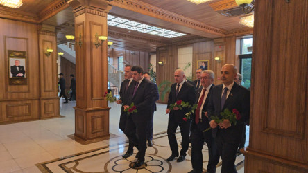 Yasamal rayonunda “23 İl: Milli maraqların qorunması və dövlətçilik strategiyası” mövzusunda tədbir keçirilib