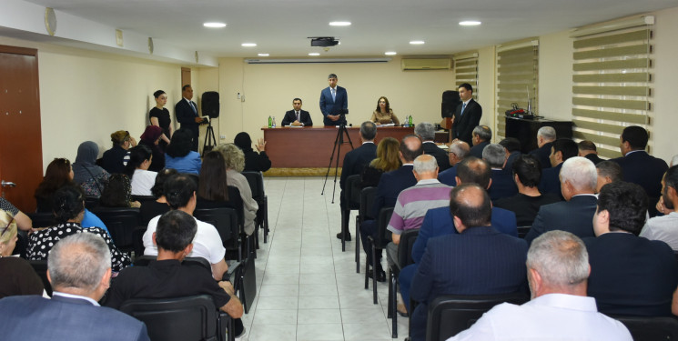 RİH Başçısı Yasamal sakinlərinin müraciət və təkliflərini dinlədi