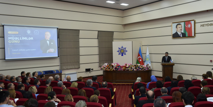 Yasamalda Beynəlxalq Müəllimlər Günü qeyd olunub