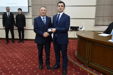 Yasamal rayonu Ulu Öndərin əziz xatirəsini uca tutur