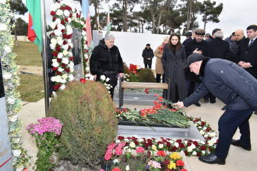 Tehrandakı səfirliyimizdə həlak olan şəhid yad edlib