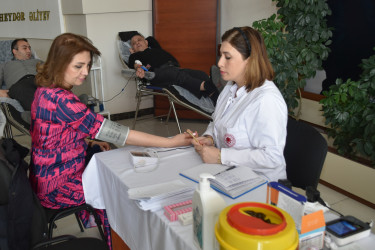 Yasamal rayonunda “Talassemiyasız həyat naminə” qanvermə aksiyası keçirildi