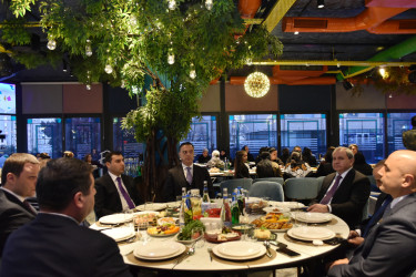 Yasamal Rayon İcra Hakimiyyətinin təşəbbüsü ilə iftar süfrəsi açılıb