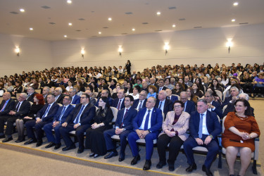 Yasamal rayonunda Zərifə xanım Əliyevanın əziz xatirəsi yad edilib