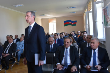 İcra Başçısı ərazidə sakinlərlə görüşdü,  problemlərinin həllinə dair göstərişlər verdi
