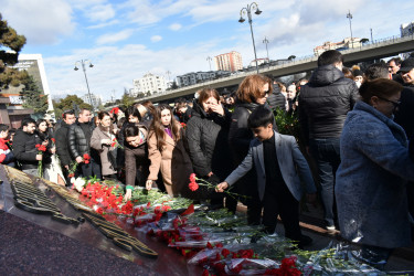 Yasamalda 20 Yanvar faciəsinin 35-ci ildönümü silsilə tədbirlərlə yad edilib