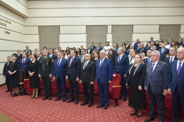 Yasamal rayonu Ulu Öndərin əziz xatirəsini uca tutur