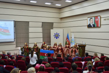 Yasamal rayon ictimaiyyəti Müstəqillik Gününü qeyd edir