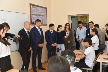 Yasamal rayonunun ümumtəhsil məktəblərində "Bilik günü" qeyd olunub
