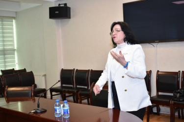 Yasamal Rayon İcra Hakimiyyətində vətəndaş qəbulu keçirilib