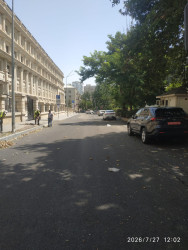 Yasamal rayonunda genişmiqyaslı asfaltlanma işləri aparılır